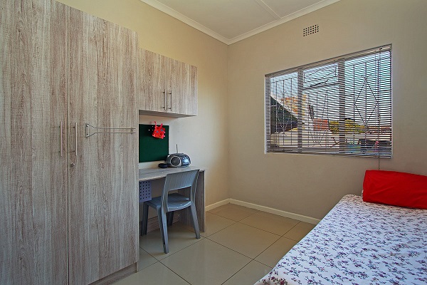 Single Room - unit c